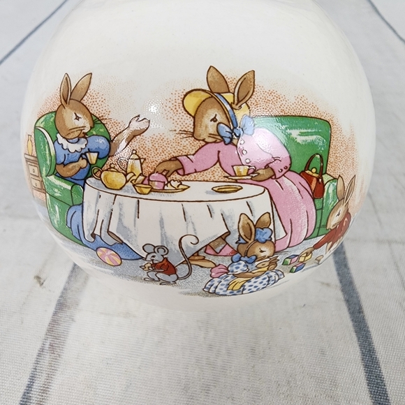 Royal Doulton Bunnykins Money Ball Bank Afternoon Tea Party 3" High - Picture 5 of 9
